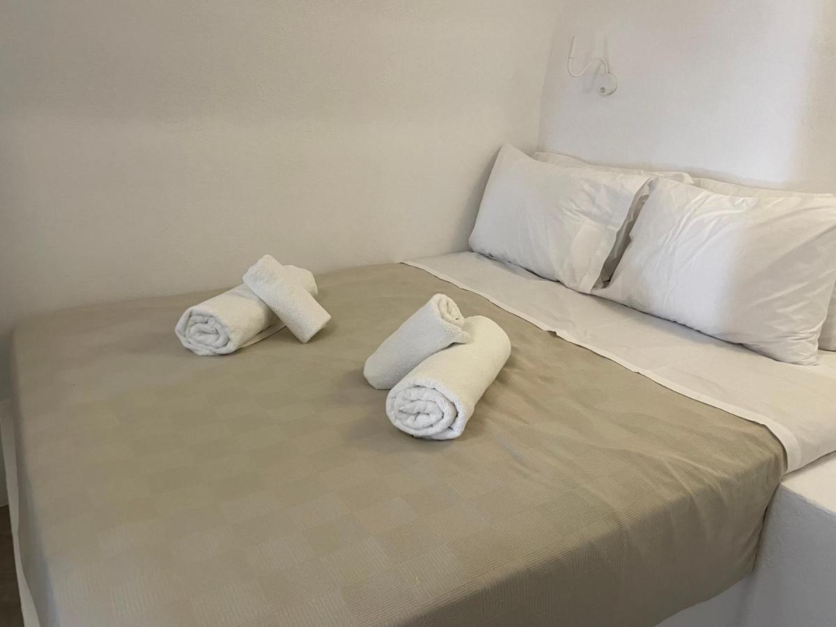 Viletta Verte * Fira (Santorini)